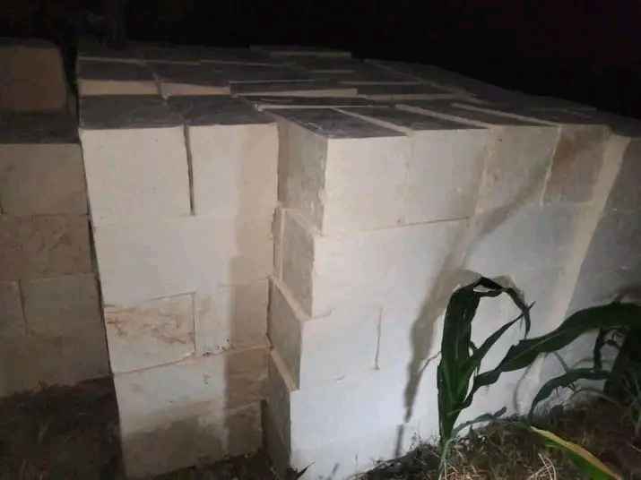 Harga Batu Umpak Pondasi